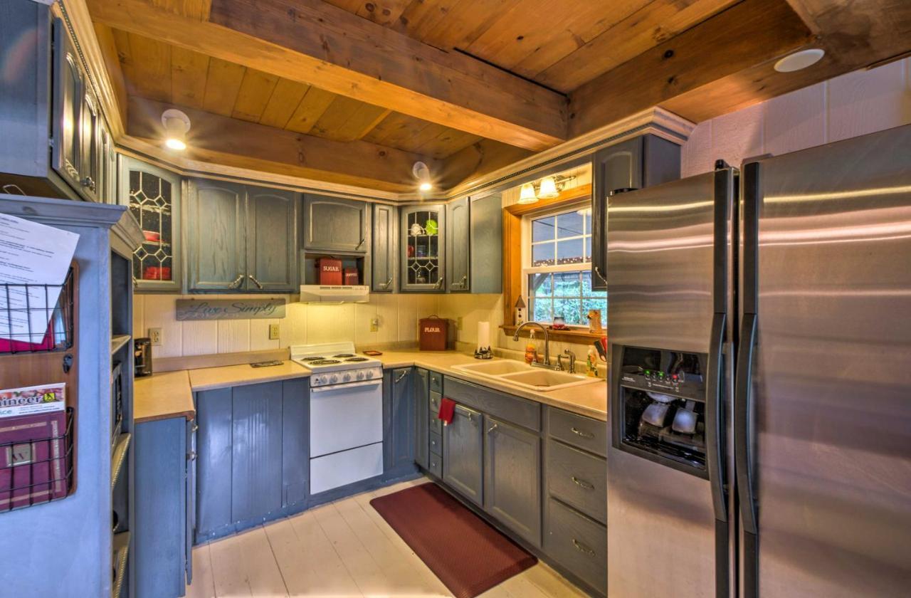 Serene Todd Getaway With Private Pond And Creek Views! Exterior photo